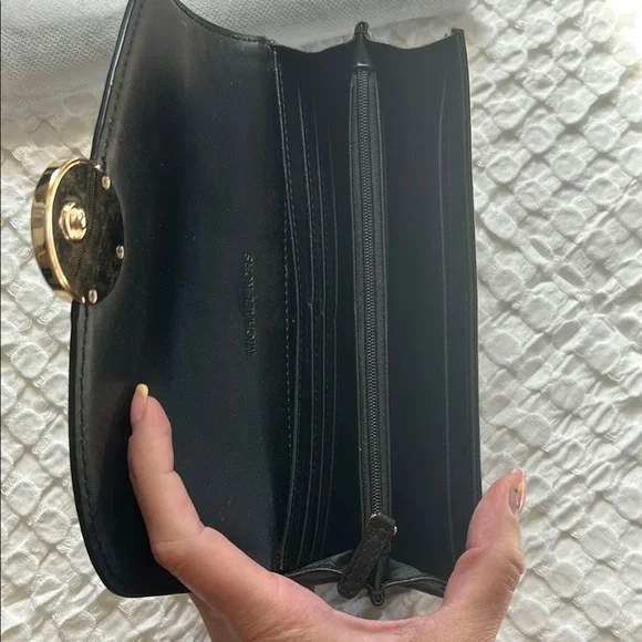 Michael Kors Black Fulton Flap Leather Wallet - Picture 3 of 6